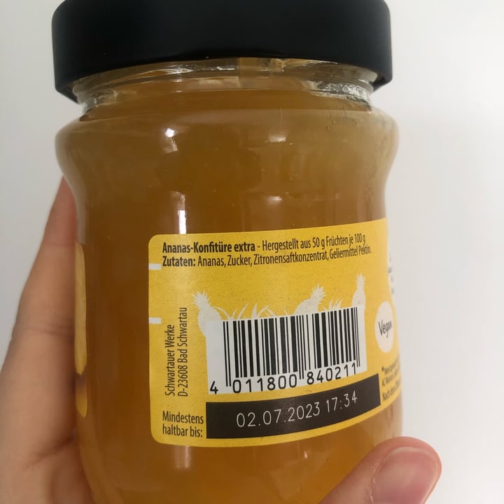 photo of Schwartau Extra Ananas shared by @luciafinotello on  10 Apr 2022 - review