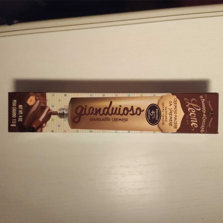 photo of La Fabbrica di Cioccolato Leone Gianduioso gianduiotto cremoso shared by @mada on  17 Sep 2022 - review