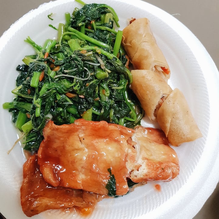 photo of Bedok Interchange Hawker Centre Vegetarian Food shared by @byobottlesg on  05 Mar 2021 - review