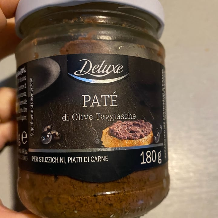 photo of Deluxe Patè di olive taggiasche shared by @alicelovestheanimals on  01 Nov 2021 - review