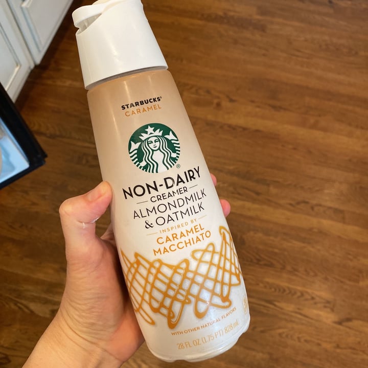 photo of Starbucks Almond milk and oat milk Caramel macchiato creamer shared by @amandalrsmith on  25 Jun 2021 - review