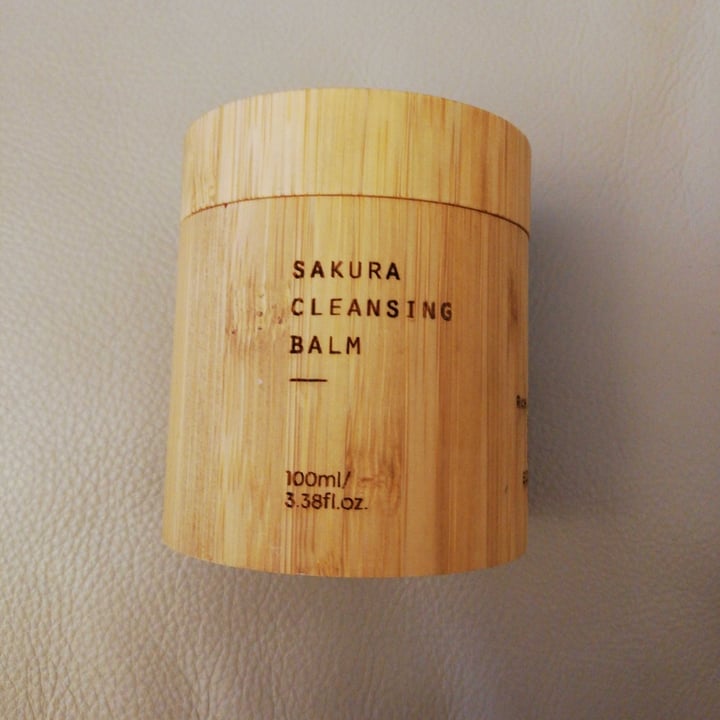 photo of Bamboology Sakura cleansing balm shared by @vegetarianoption on  17 Nov 2021 - review