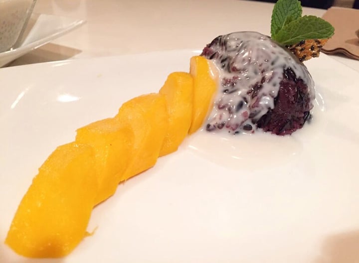 review photo of Satdha mango sticky rice shared by @unitracy on 24 Apr 2018 - review