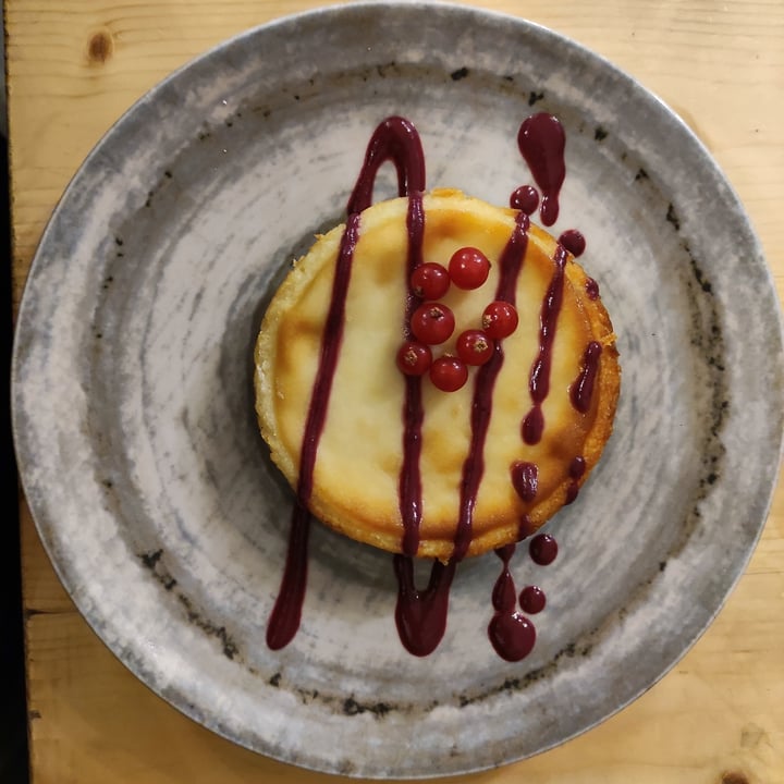 review photo of ...IDEM CON PATATE cheesecake ai frutti di bosco shared by @richirico on 27 Nov 2022 - review