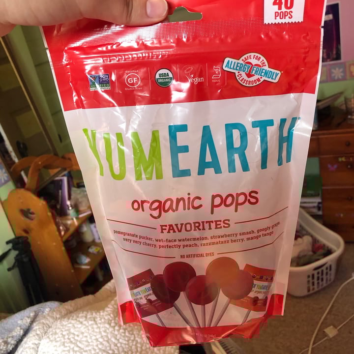 photo of YumEarth Candy shared by @taylor56 on  17 Sep 2021 - review