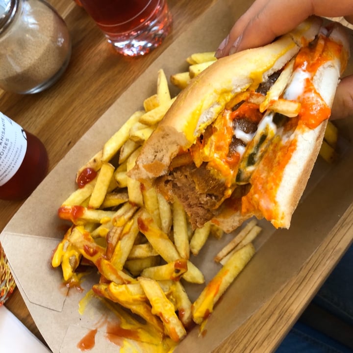 photo of EnVie Vegan Envie Hot-dog shared by @lucie on  08 Mar 2020 - review