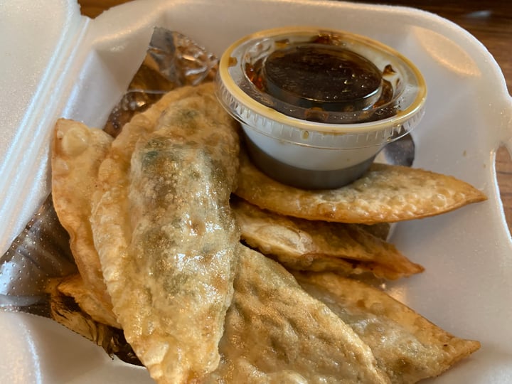 photo of Blooming Thai Pot Stickers shared by @jeremytheape on  30 Apr 2022 - review