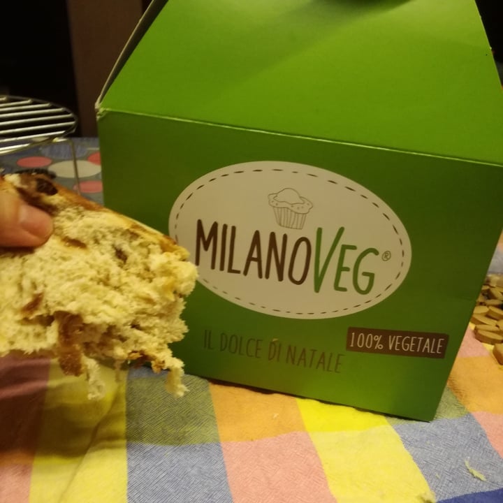 review photo of MilanoVeg Il Dolce Di Natale shared by @hate-in-italy on 10 Feb 2022 - review