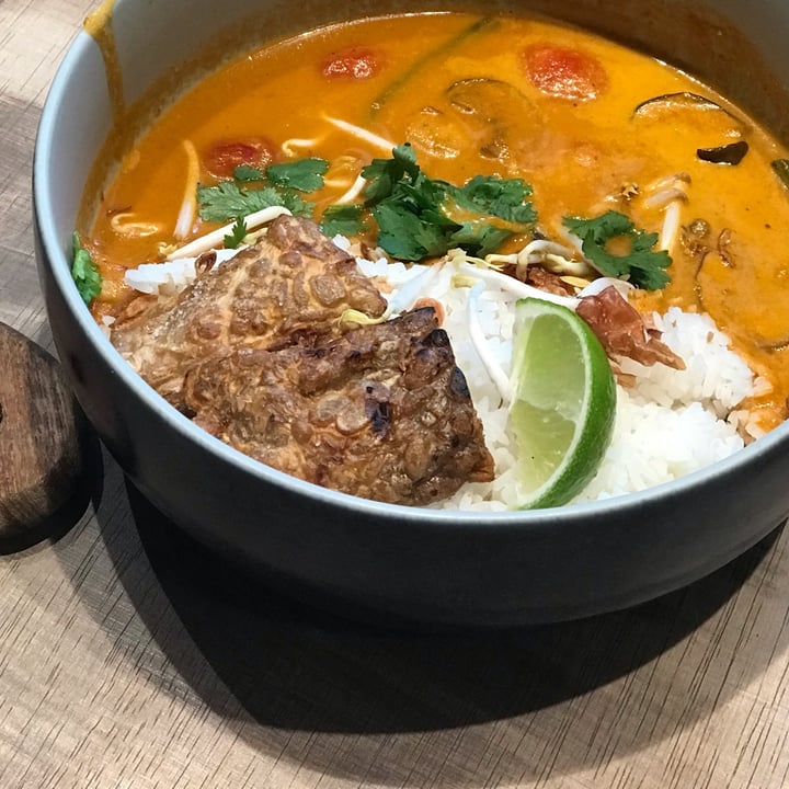photo of Genius Central Singapore Thai Red Curry shared by @mariaubergine on  28 Feb 2022 - review