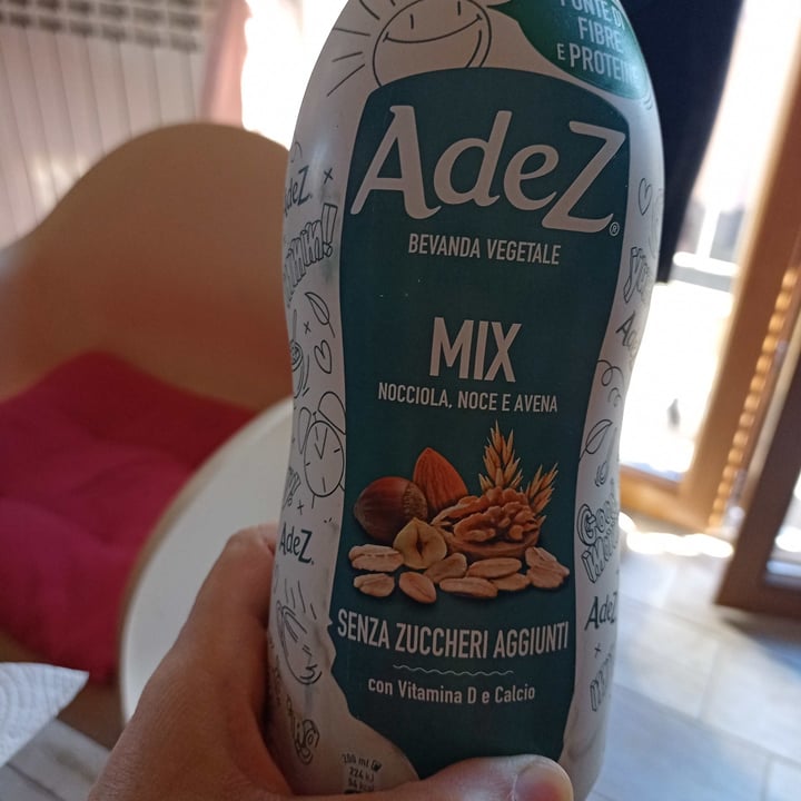 photo of AdeZ Bevanda noci nocciole e avena shared by @fedesipi on  22 Feb 2022 - review