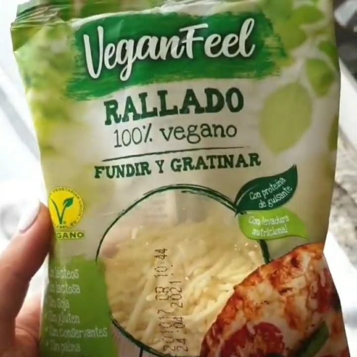 photo of Vegan Feel Rallado 100% vegano shared by @lulivegan on  18 Jul 2021 - review