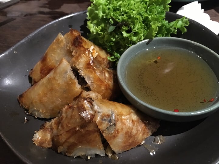 photo of Quán chay Ưu Đàm Fried Spring Rolls shared by @coolbee77 on  07 Dec 2019 - review