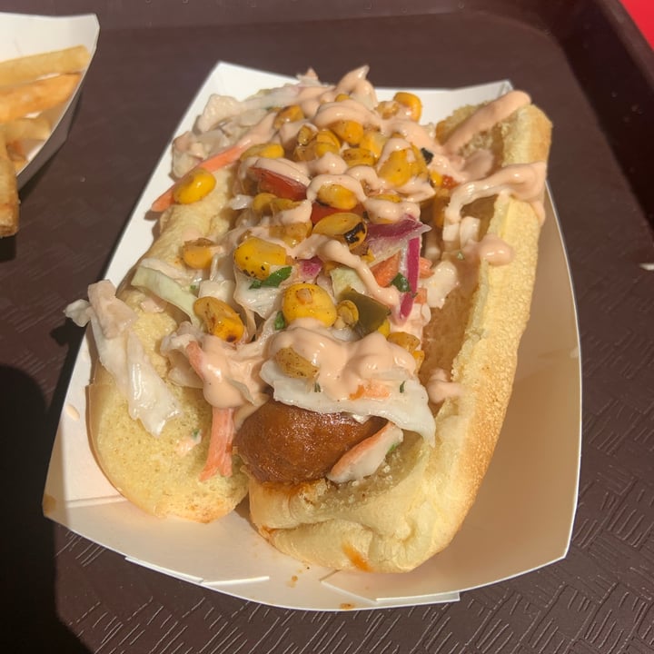 photo of Casey's Corner Vegan Hot Dog shared by @illyparrwood on  30 Oct 2022 - review