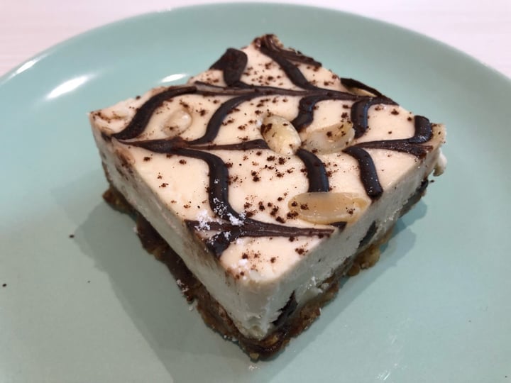 photo of Kind Kones Chunky Peanut Butter 'Cheesecake' shared by @biapol on  25 Aug 2019 - review