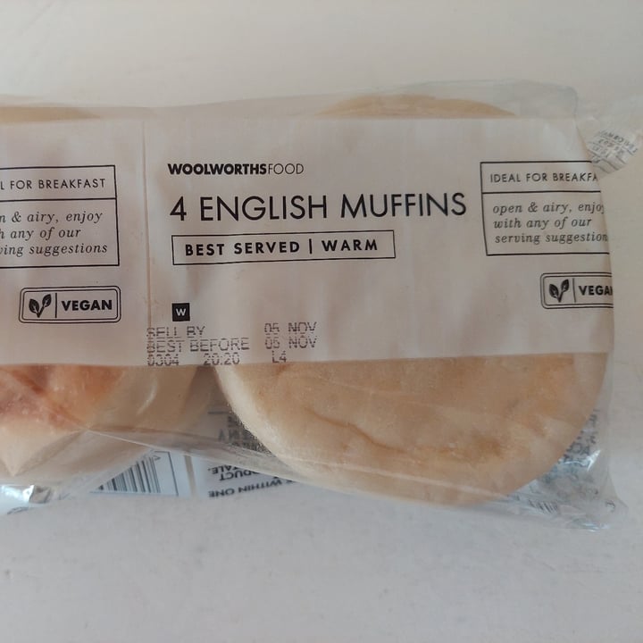 photo of Woolworths Food 4 English Muffins shared by @hippiegirl on  04 Nov 2022 - review