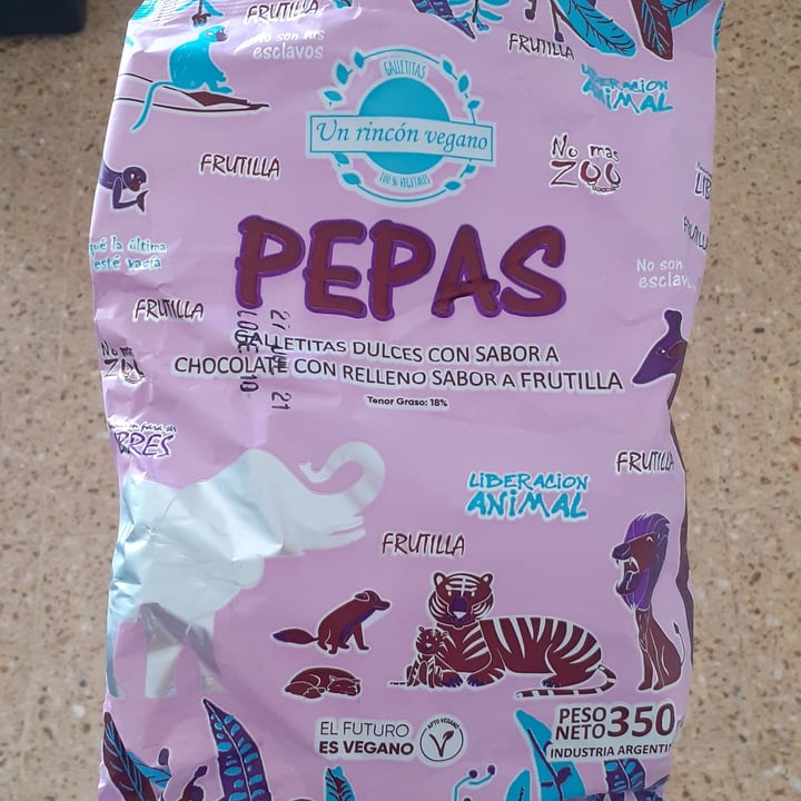 review photo of Un Rincón Vegano Pepas Galletas Dulces con sabor Chocolate con relleno de Frutilla shared by @camydandelion on 14 Dec 2020 - review