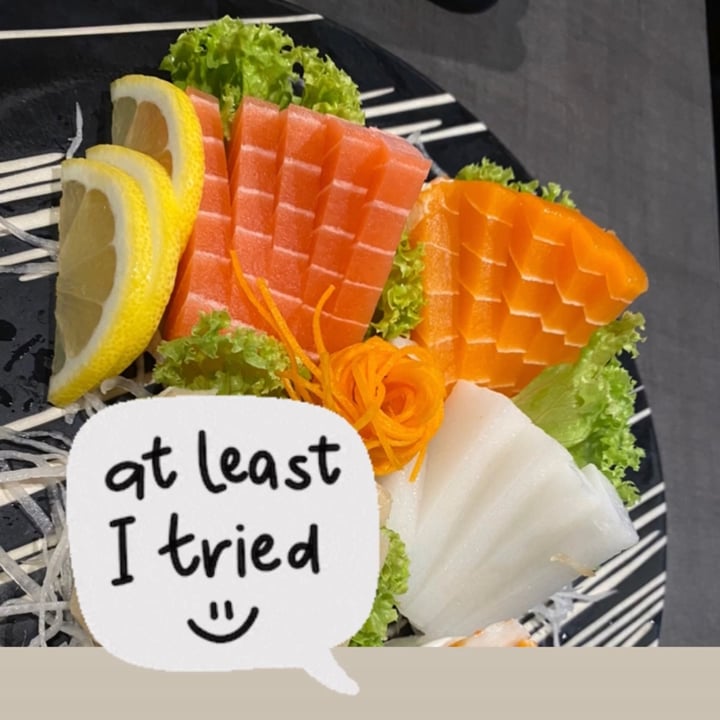 photo of Herbivore Salmon Sashimi shared by @piggy-egg on  01 Oct 2022 - review