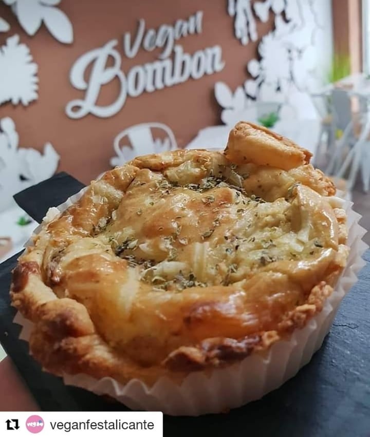 photo of Vegan bombon sin gluten Vegan Bombon Alicante shared by @veganbomsingluten on  01 Dec 2019 - review