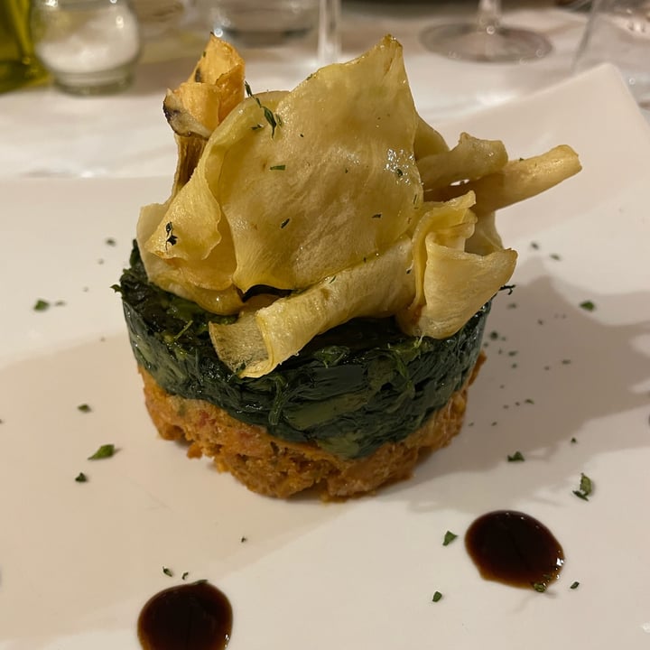 photo of Osteria I'Casolare Sformato Di Spinaci E Gallinacci Con Chips Di Pera shared by @margheritacacini86 on  09 Jan 2023 - review