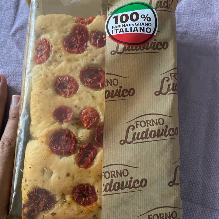 photo of Forno Ludovico Focaccia Con Pomodorini shared by @honestlygab on  16 Jul 2022 - review