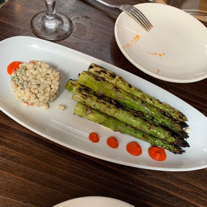 photo of Charlie was a sinner. GRILLED ASPARAGUS shared by @holisticherbivore on  09 May 2021 - review