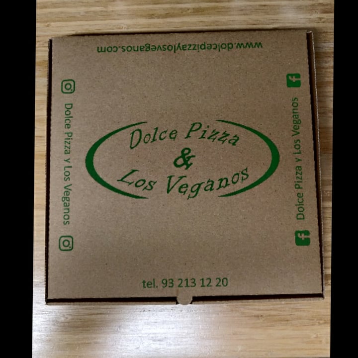 photo of Dolce Pizza y Los Veganos Pizza parmigiana vegana shared by @gitaneta on  18 Jan 2021 - review