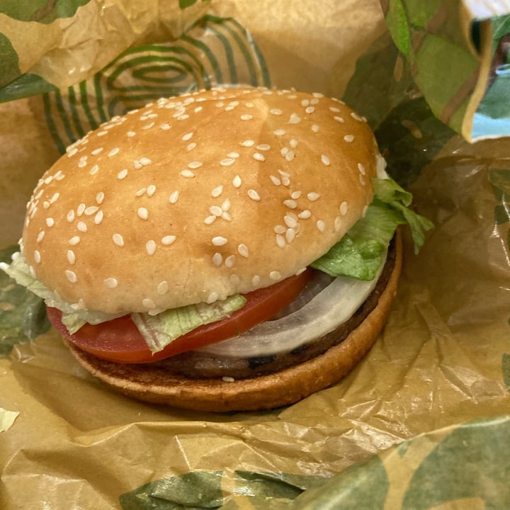 photo of Burger King South Africa Plant Based Whopper shared by @ctfloof on  10 Aug 2022 - review