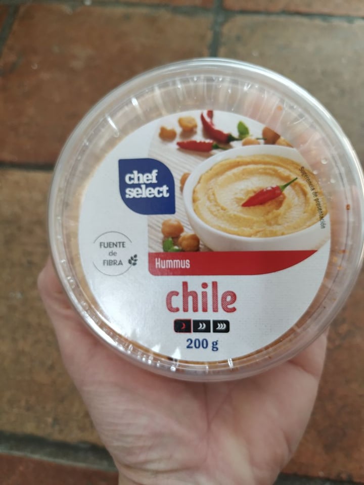 photo of Vemondo  Hummus chile 🌶️ shared by @daviliko on  18 Mar 2020 - review