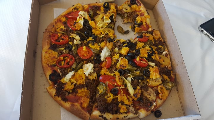 photo of Vegan Pizza House Spicy Vegan Pizza shared by @amandamt on  02 Jun 2018 - review