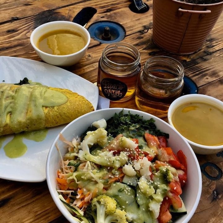 review photo of Espacio Vital Bowl + Quesadilla shared by @josefaniaan on 28 Nov 2019 - review
