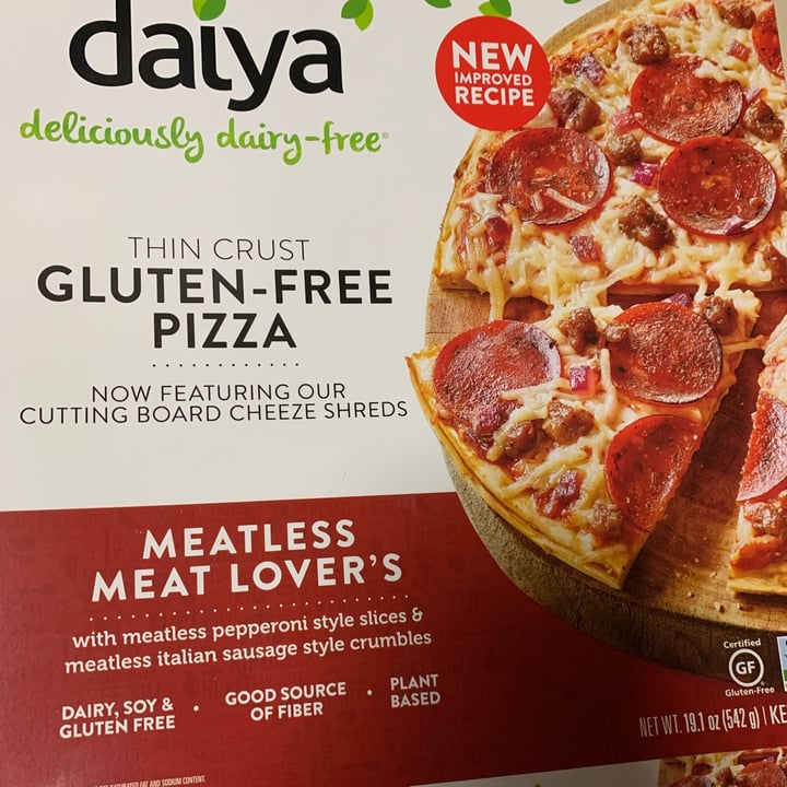 photo of Daiya Meatless Meat Lover’s Pizza shared by @kushkitty on  08 May 2020 - review