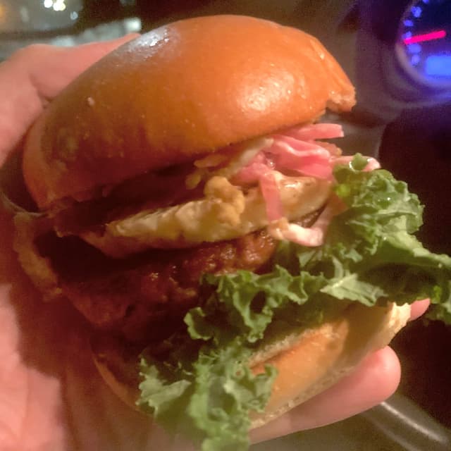 Foto del piatto “cali burger”
