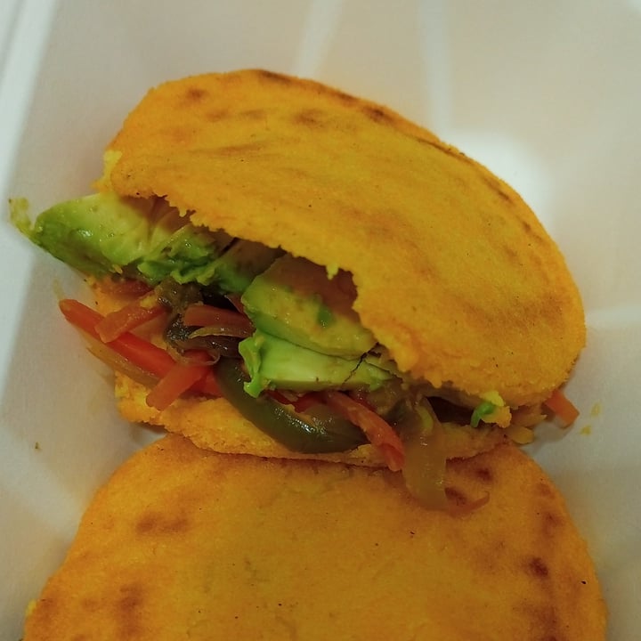 photo of Chinampas Arepas veganas shared by @lourmarzi on  27 Aug 2021 - review