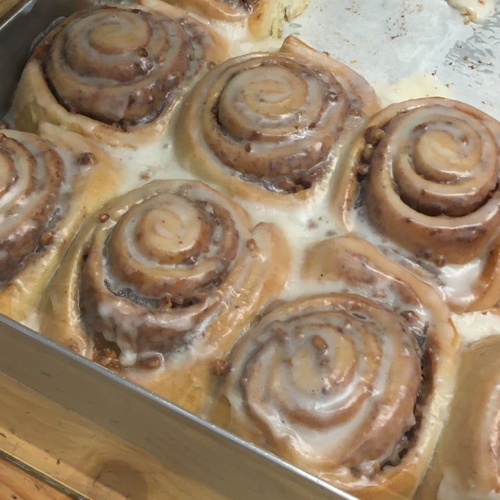 review photo of Demasié Cinnamon Roll shared by @imogen on 16 Jul 2022 - review