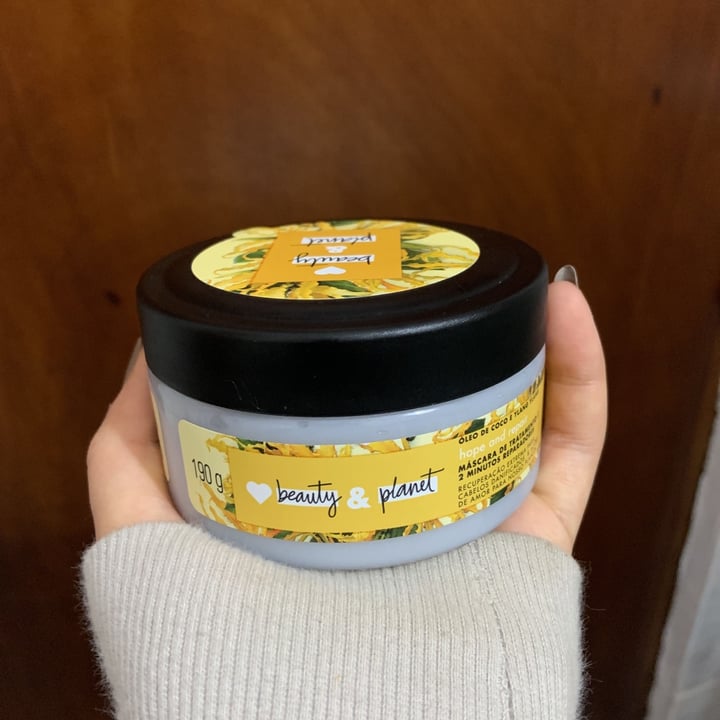 photo of Love Beauty and Planet Máscara de tratamento óleo de argan e lavanda shared by @josevitellof on  13 Jul 2021 - review