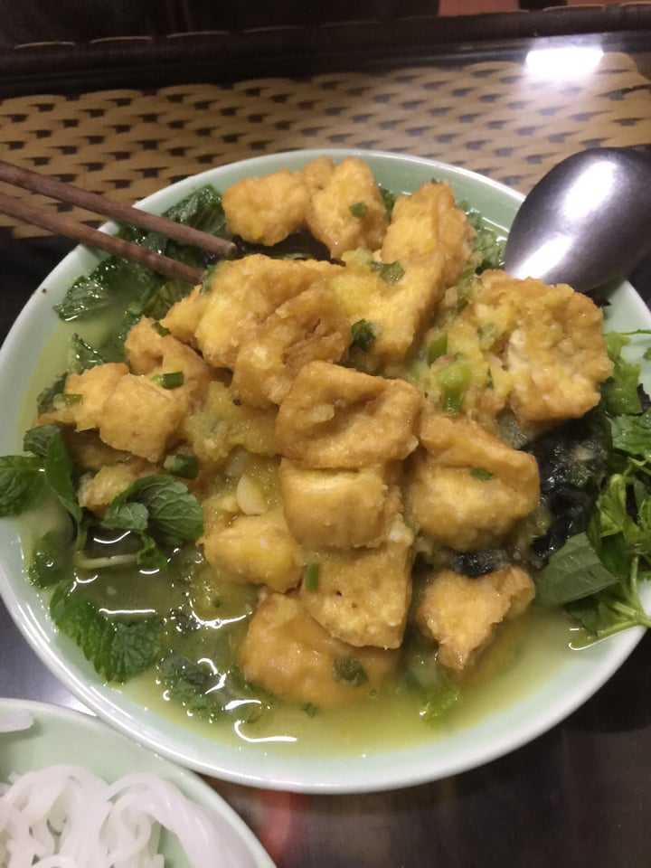 photo of An lac chay quan Tofu And Pineapple shared by @movinganimals on  07 Feb 2020 - review