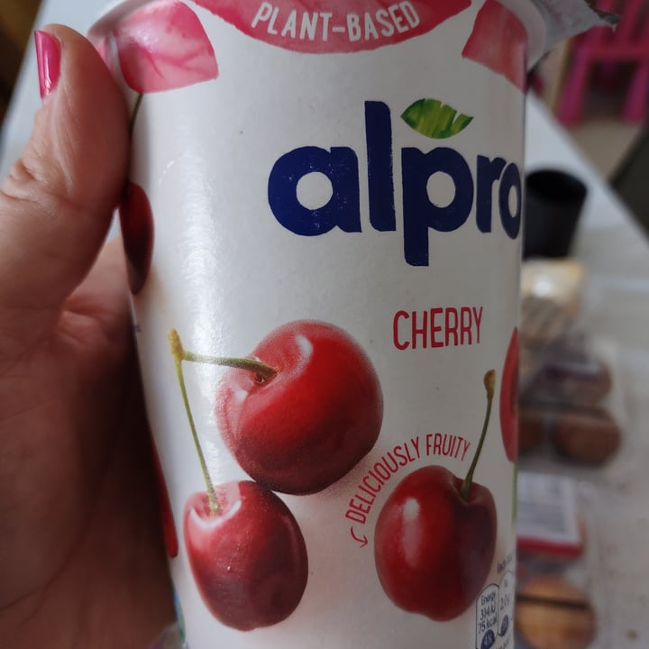 photo of Alpro alpro yogurt very cherry shared by @paxvobus on  12 Jun 2022 - review