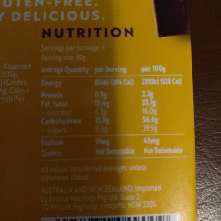 review photo of We Love Cake Caramel Cake shared by @diddleburd on 06 Jul 2021 - review
