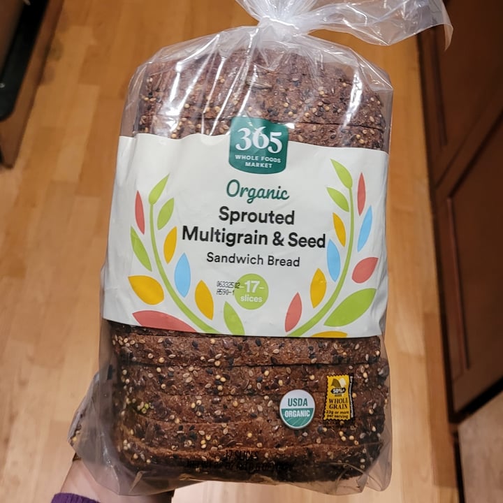 photo of 365 Whole Foods Market Organic Sprouted Multigrain & Seed Sandwich Bread shared by @yourfriendjen on  18 Oct 2022 - review