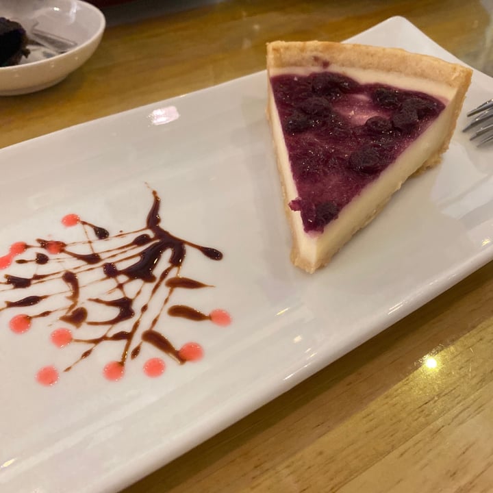 photo of Loving Hut Blueberry cheesecake shared by @hannahjtan on  19 Jul 2020 - review