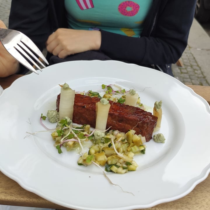 review photo of Moment - Cafe & Bistro Smoked Tempeh, Roasted Leek Rolls, Asparagus Salsa, Terragon Soy Sauce, Lovage Oil shared by @tipsyballoons on 06 Jun 2022 - review