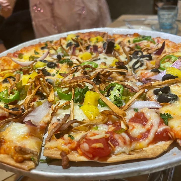photo of Miacucina Fuxing Restaurant mexican  chipotle flatbread with avocado and mango shared by @konnie on  26 Jan 2023 - review