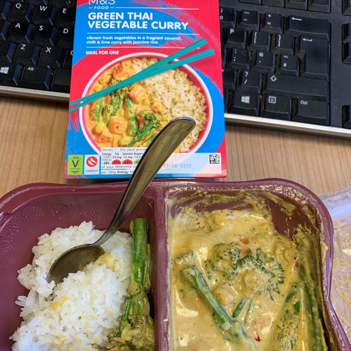 photo of Marks & Spencer Food (M&S) Green Thai vegetable curry shared by @dbuvana on  05 Jul 2020 - review