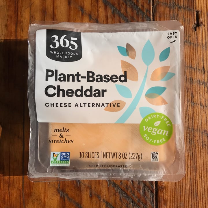 photo of 365 Whole Foods Market Plant-Based Cheddar  shared by @michael93l on  25 Feb 2021 - review
