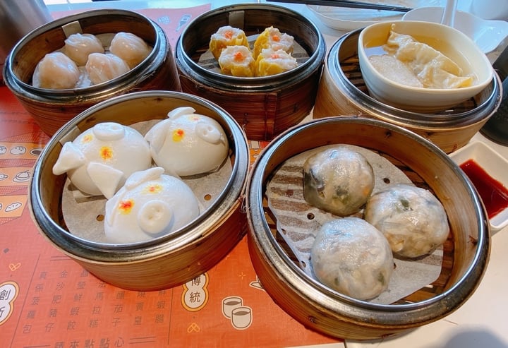 photo of DimDimSum Dim Sum Specialty Store Crystal vegetables dumplings shared by @jaxyjace on  11 Dec 2019 - review