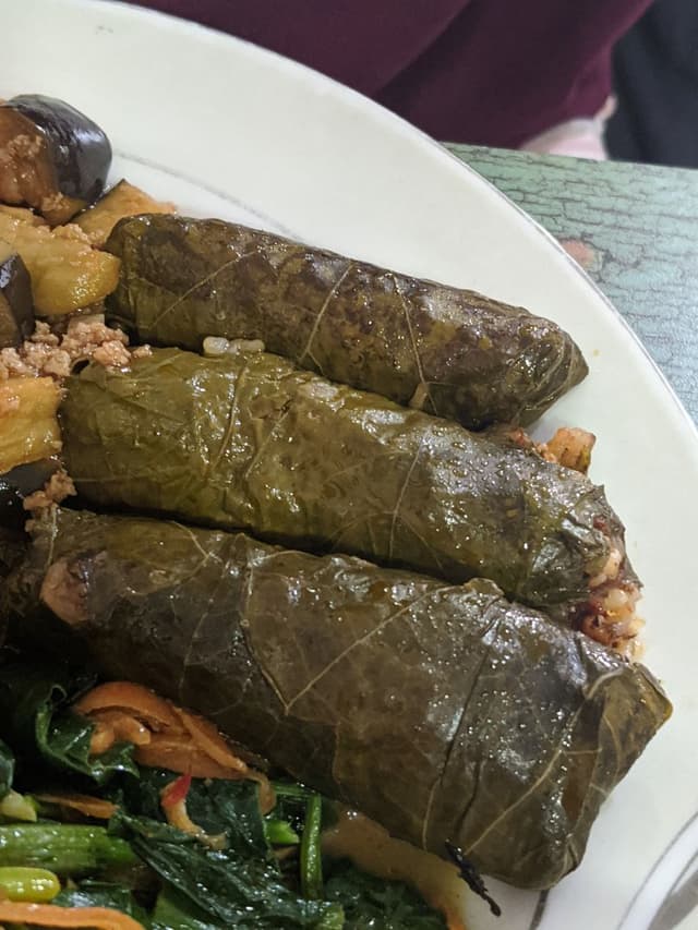 「Stuffed Vine Leaves」の料理の写真