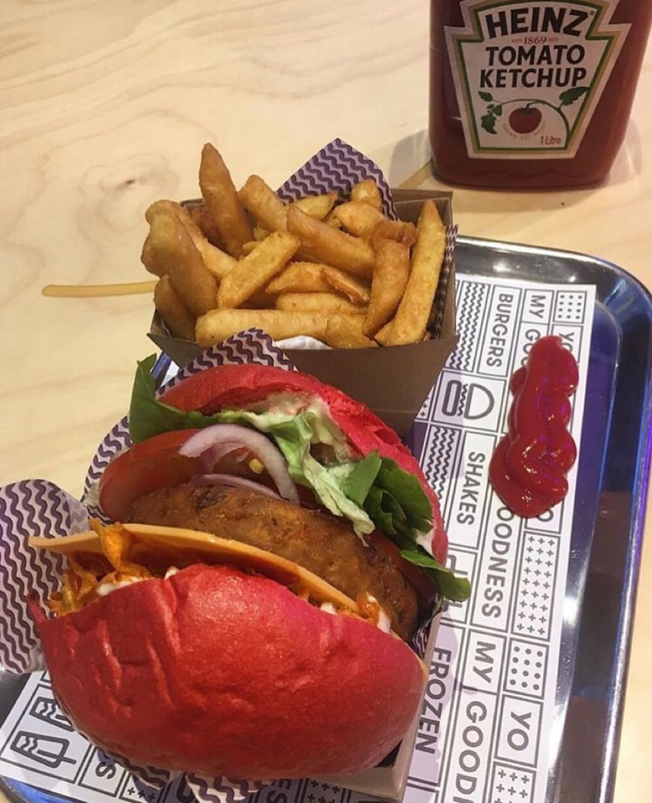 photo of YOMG Mordialloc (Burgers) Miss Fu shared by @missmaddie on  29 Jul 2019 - review