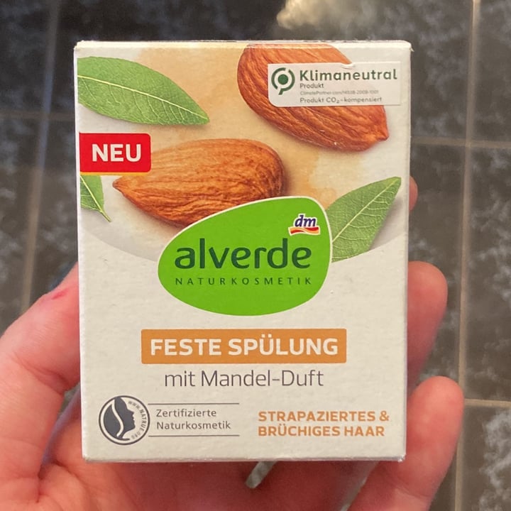 review photo of Alverde Naturkosmetik Balsamo solido shared by @darathedruid on 09 Apr 2022 - review