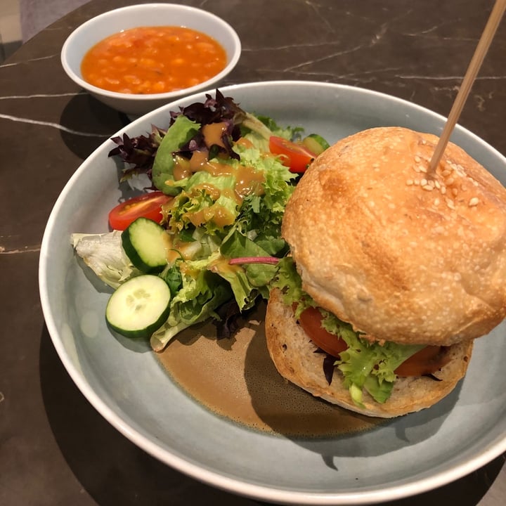 photo of Real Food Novena Beet (Millet) Burger shared by @soy-orbison on  18 Dec 2019 - review