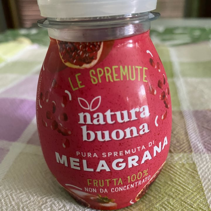 photo of Natura buona Le Spremuta - Melagrana shared by @ankarossa on  09 Sep 2022 - review